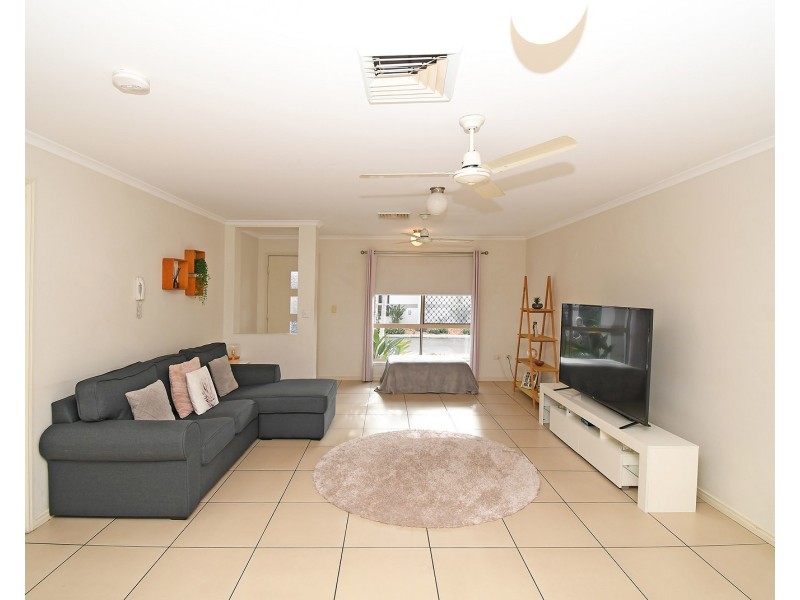 15/9 Watson Street, Pialba QLD 4655