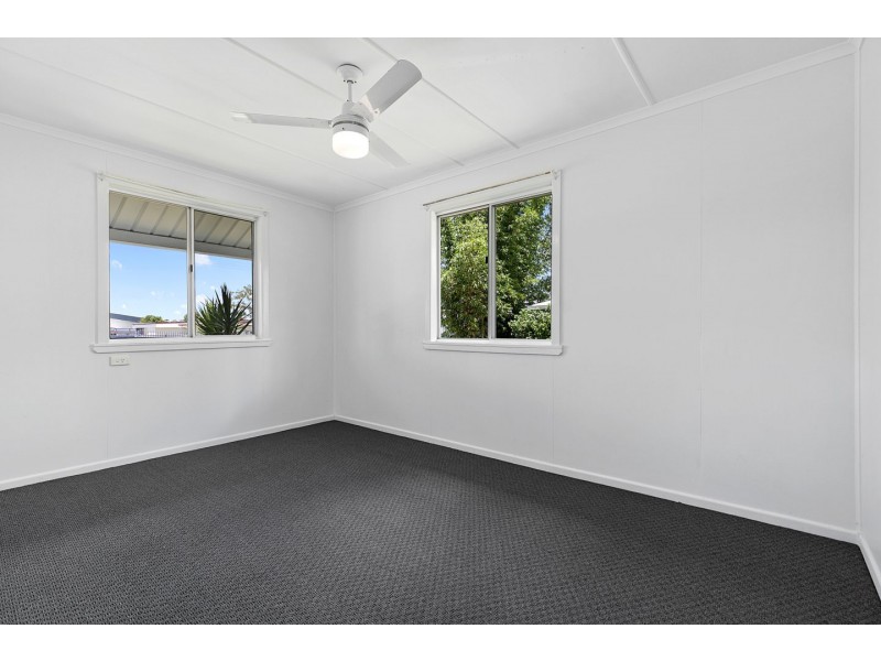 69 Beach Road, Pialba QLD 4655