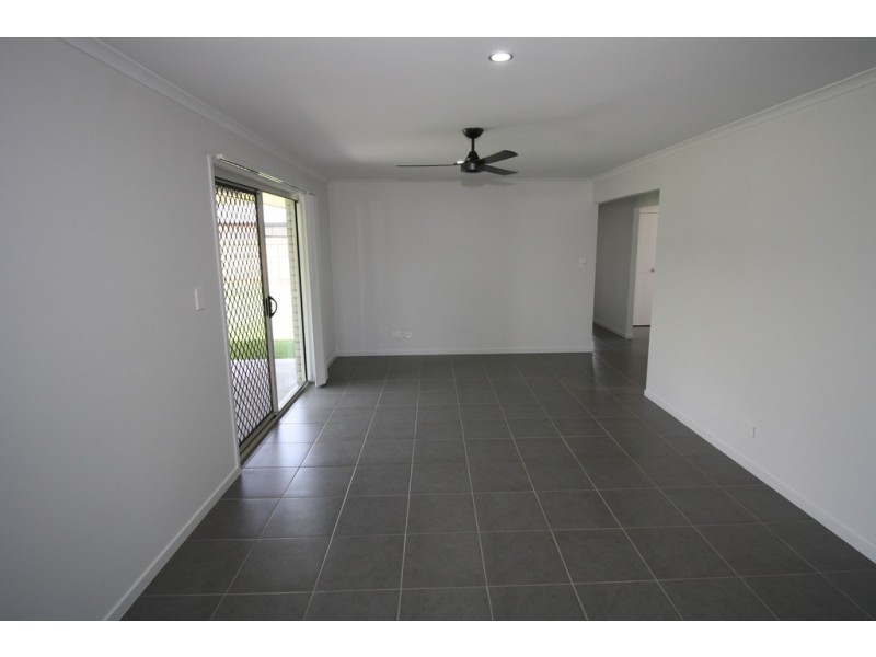10 Raven Road, Kawungan QLD 4655