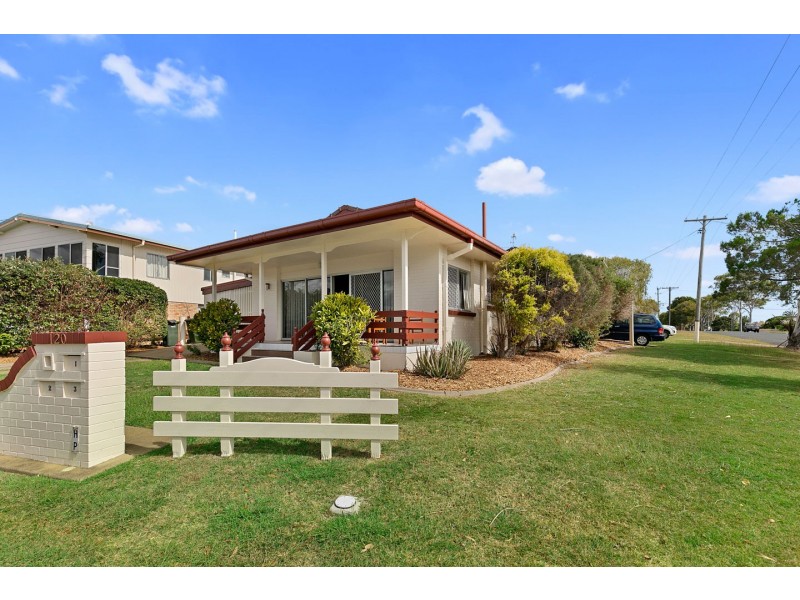 120 Esplanade, Point Vernon QLD 4655