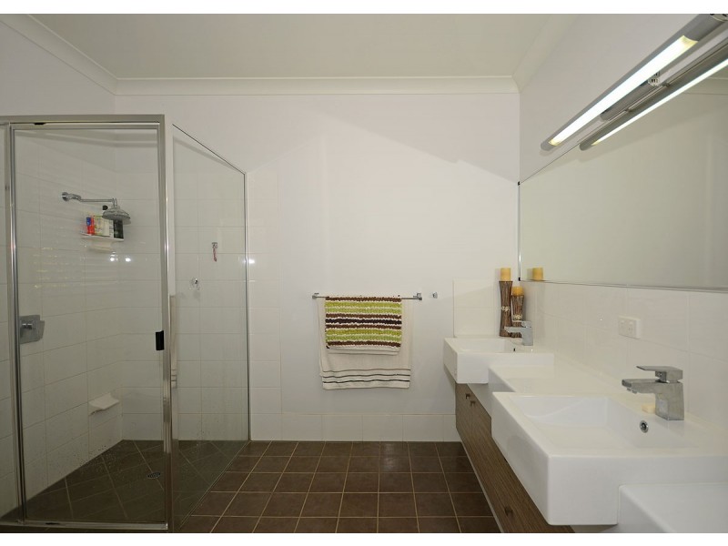 28 Washington Drive, Wondunna QLD 4655