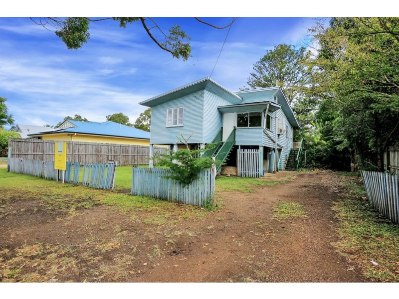 73 Dundas Street, Granville QLD 4650