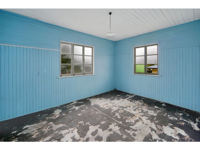 73 Dundas Street, Granville QLD 4650