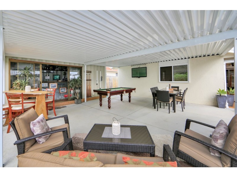 15 Mayfair Street, Point Vernon QLD 4655