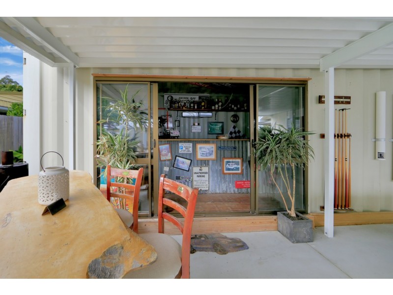 15 Mayfair Street, Point Vernon QLD 4655