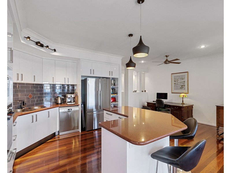 25 Ariadne Street, River Heads QLD 4655