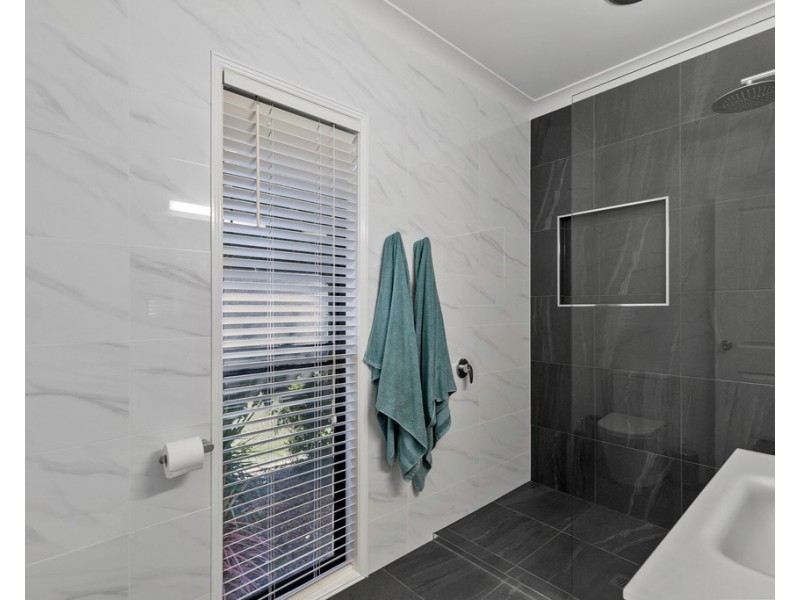 25 Ariadne Street, River Heads QLD 4655