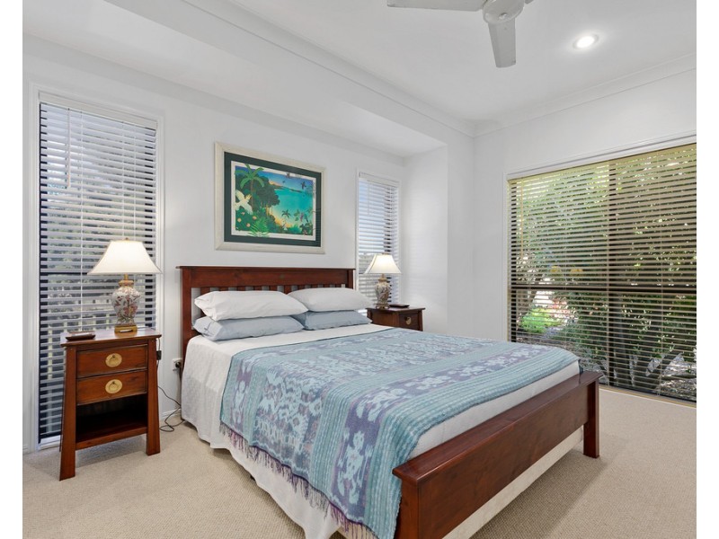 25 Ariadne Street, River Heads QLD 4655