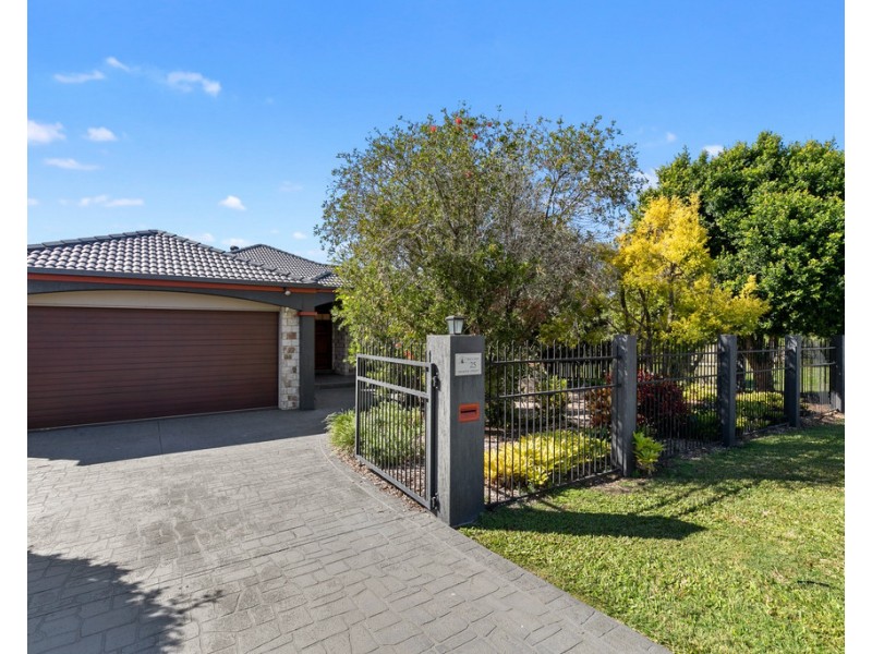25 Ariadne Street, River Heads QLD 4655