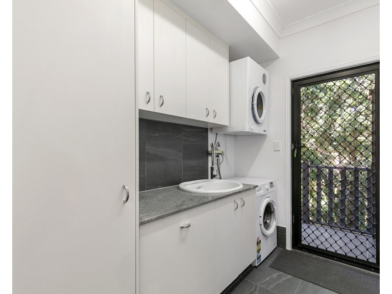 25 Ariadne Street, River Heads QLD 4655