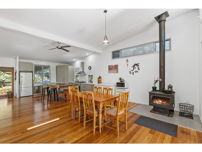 40 Dreamtime Avenue, Burrum Heads QLD 4659