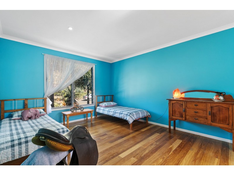 40 Dreamtime Avenue, Burrum Heads QLD 4659