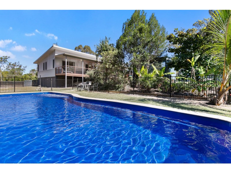 40 Dreamtime Avenue, Burrum Heads QLD 4659