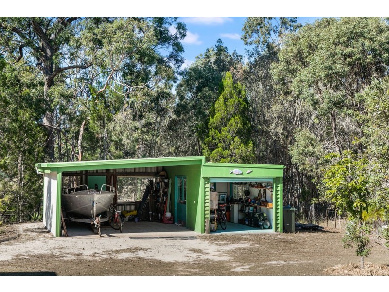 40 Dreamtime Avenue, Burrum Heads QLD 4659