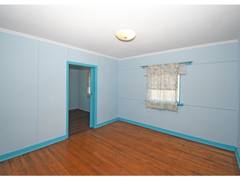 6 Maryborough Street, Granville QLD 4650