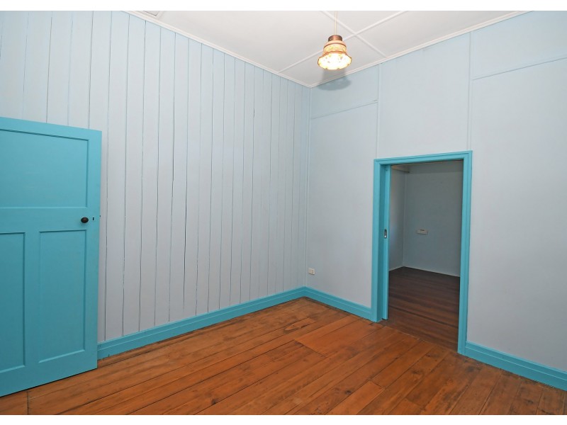 6 Maryborough Street, Granville QLD 4650