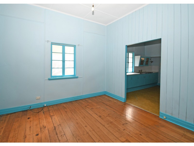 6 Maryborough Street, Granville QLD 4650