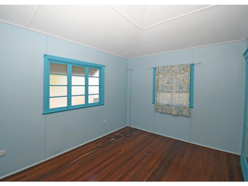 6 Maryborough Street, Granville QLD 4650