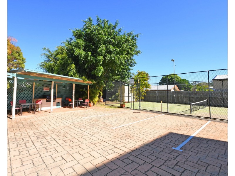27/465 Esplanade, Torquay QLD 4655