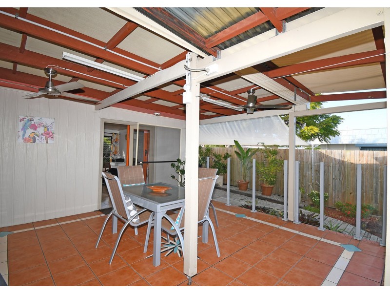 3 Barilba Street, Scarness QLD 4655