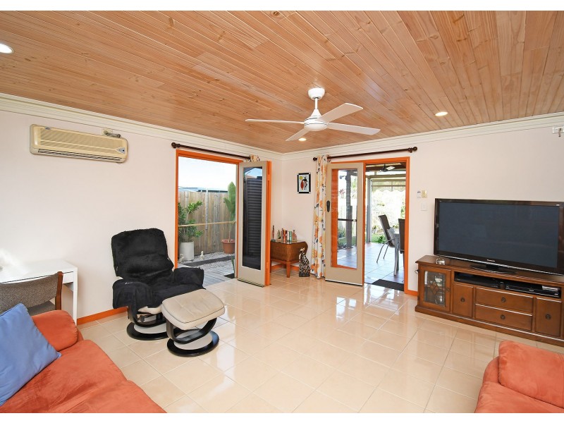 3 Barilba Street, Scarness QLD 4655