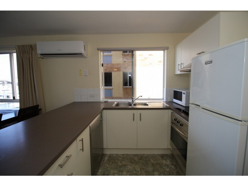 35/17 Buccaneer Ave (Great Sandy Straits Marina Resort), Urangan QLD 4655