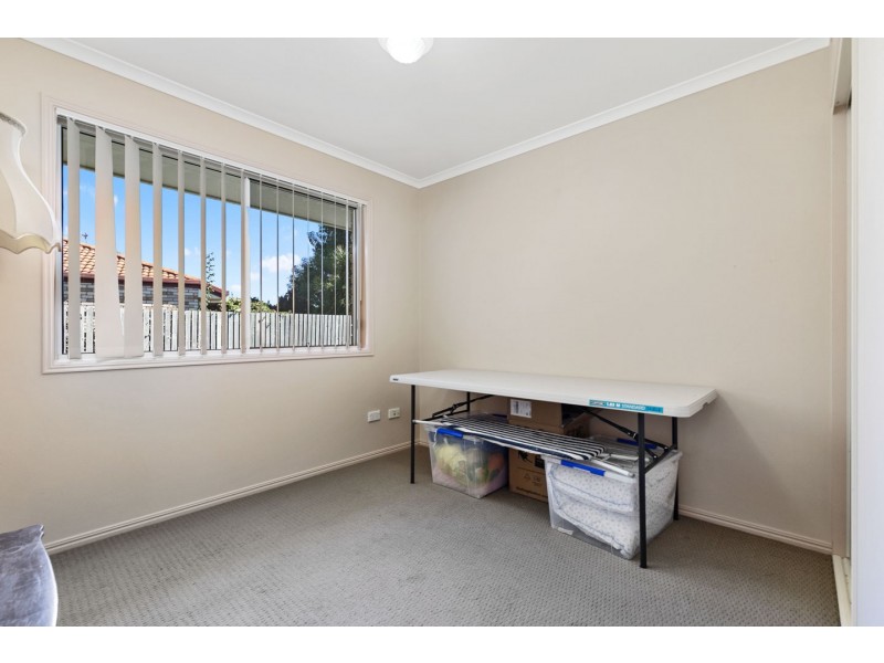 209 Dayman Street, Urangan QLD 4655