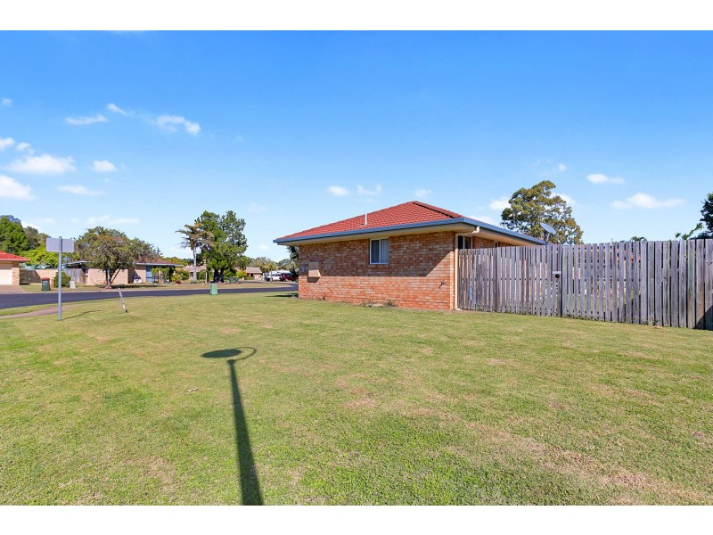 209 Dayman Street, Urangan QLD 4655