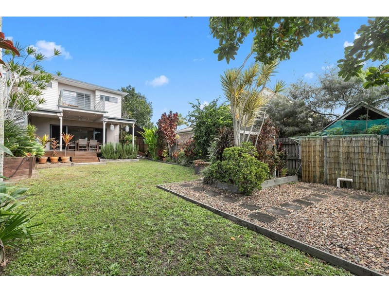 2/15 Jensen Drive, Urraween QLD 4655