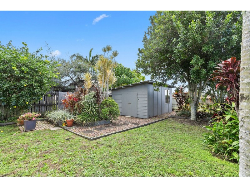 2/15 Jensen Drive, Urraween QLD 4655