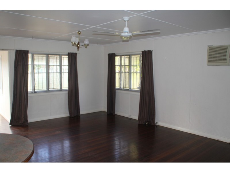 3 Watson Street, Pialba QLD 4655