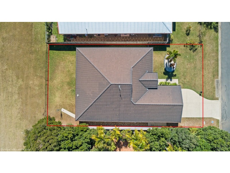 27 Oceanview Street, Point Vernon QLD 4655