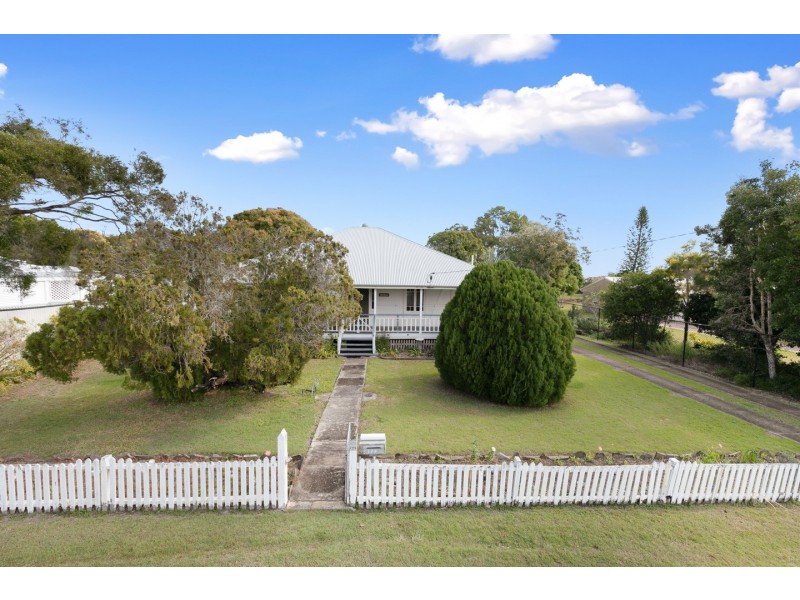 173 Long Street, Point Vernon QLD 4655