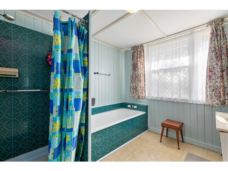 173 Long Street, Point Vernon QLD 4655