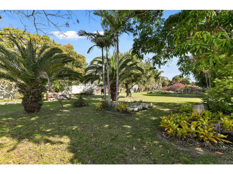 173 Long Street, Point Vernon QLD 4655