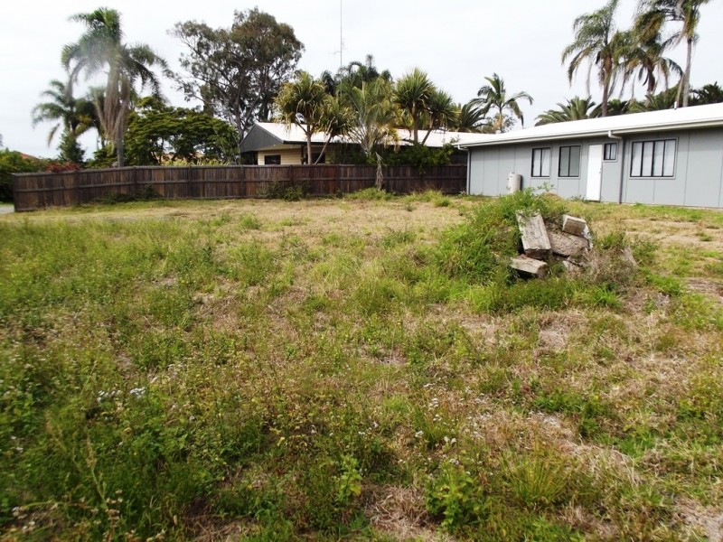 60 Honiton Street, Torquay QLD 4655