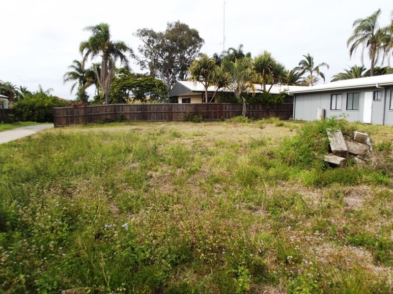 60 Honiton Street, Torquay QLD 4655