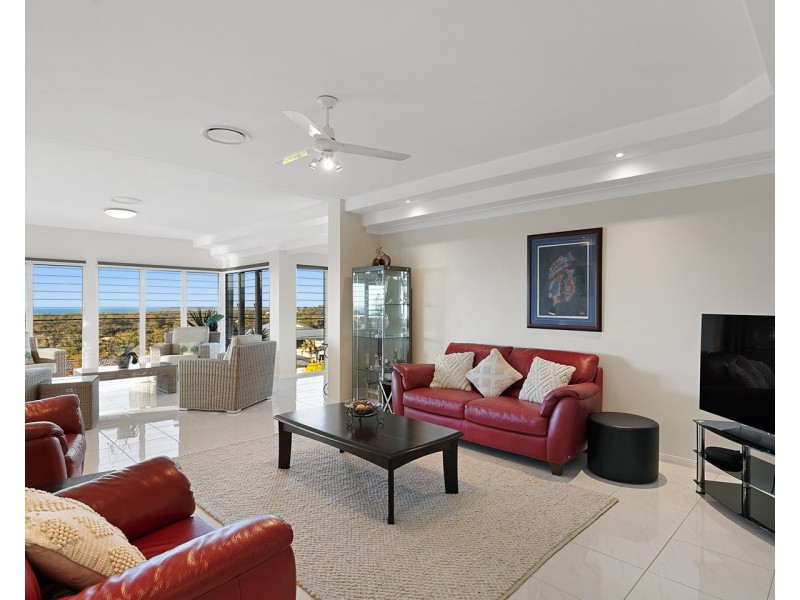 73 Straits Outlook, Craignish QLD 4655