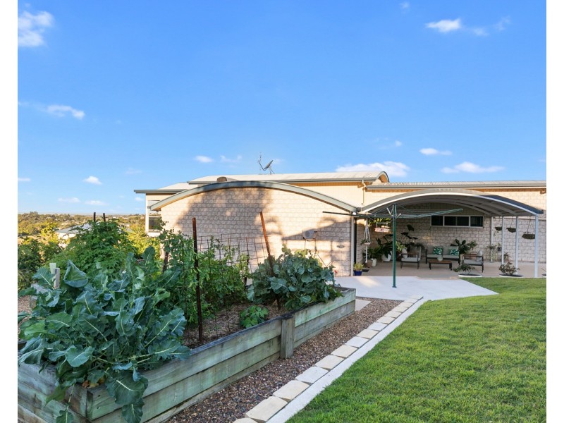 73 Straits Outlook, Craignish QLD 4655