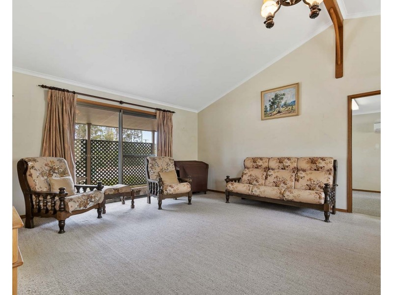 261 Boat Harbour Drive, Scarness QLD 4655