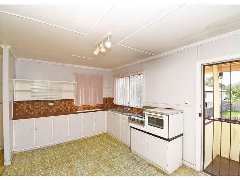 15 Wynne Parade, Maryborough QLD 4650