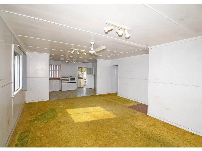 15 Wynne Parade, Maryborough QLD 4650