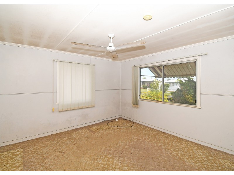 15 Wynne Parade, Maryborough QLD 4650