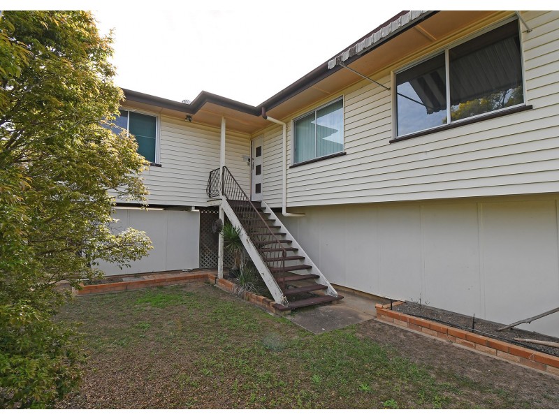 15 Wynne Parade, Maryborough QLD 4650