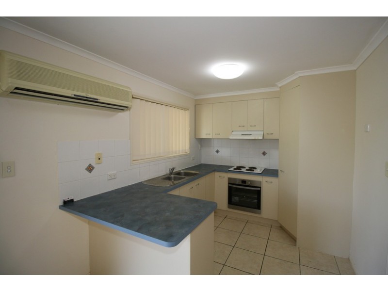2/25 Sharyn Court, Point Vernon QLD 4655