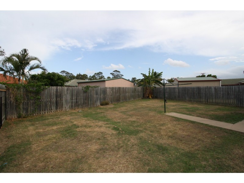 2/25 Sharyn Court, Point Vernon QLD 4655