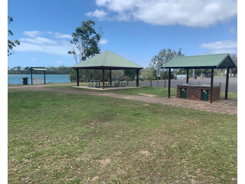 37 Travis Street, Buxton QLD 4660