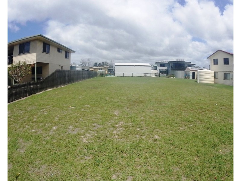 37 Travis Street, Buxton QLD 4660