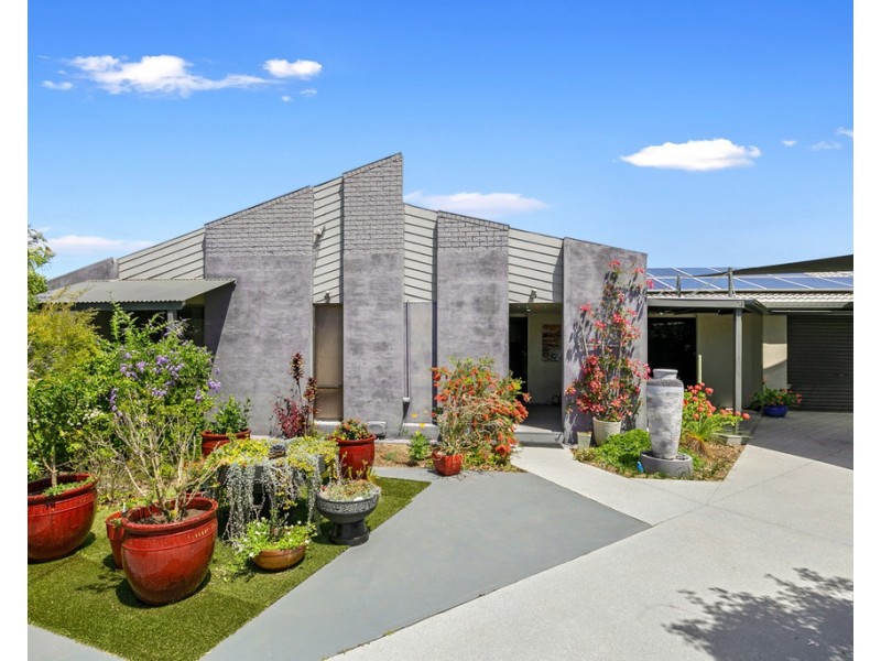 15 Maryanne Court, Point Vernon QLD 4655