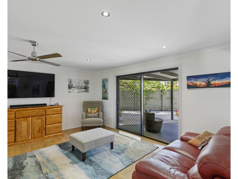 15 Maryanne Court, Point Vernon QLD 4655
